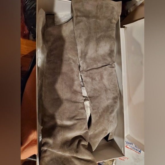 Nib Tabitha Simmons over the knee boots